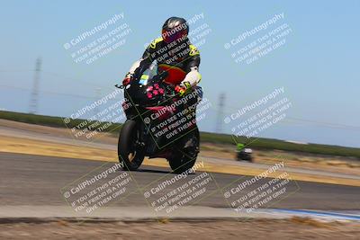 media/Jun-18-2023-Lets Ride (Sun) [[c6e4a777ea]]/C Group/240pm (Wheelie Bump)/